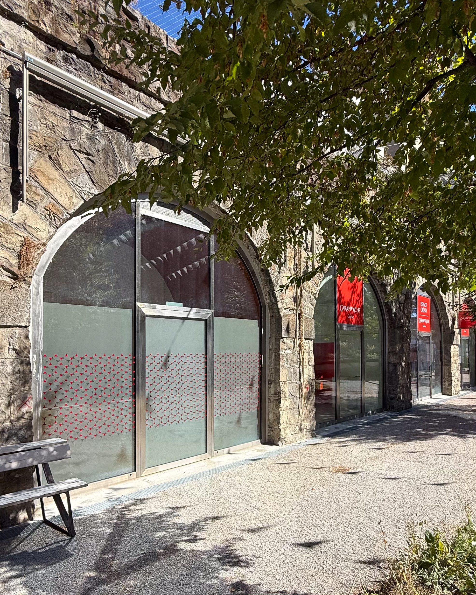 le Nabi Lausanne,Signalétique,Autocollant,platforme10